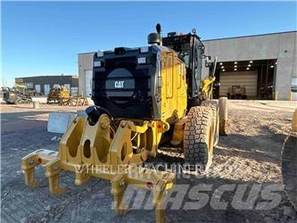 CAT 150 AWD Greideriai