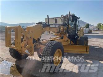 CAT 150 AWD Greideriai