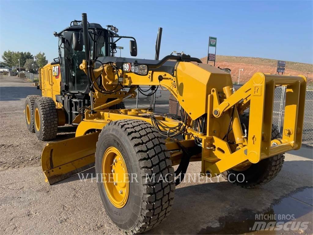 CAT 150 AWD Greideriai