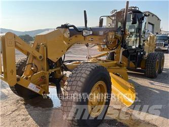 CAT 150 AWD Greideriai
