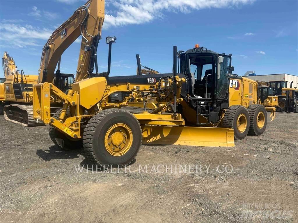 CAT 150 AWD Greideriai