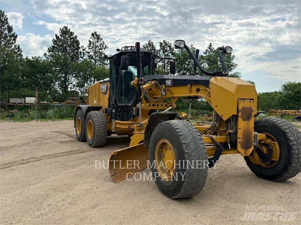 CAT 150 AWD Greideriai