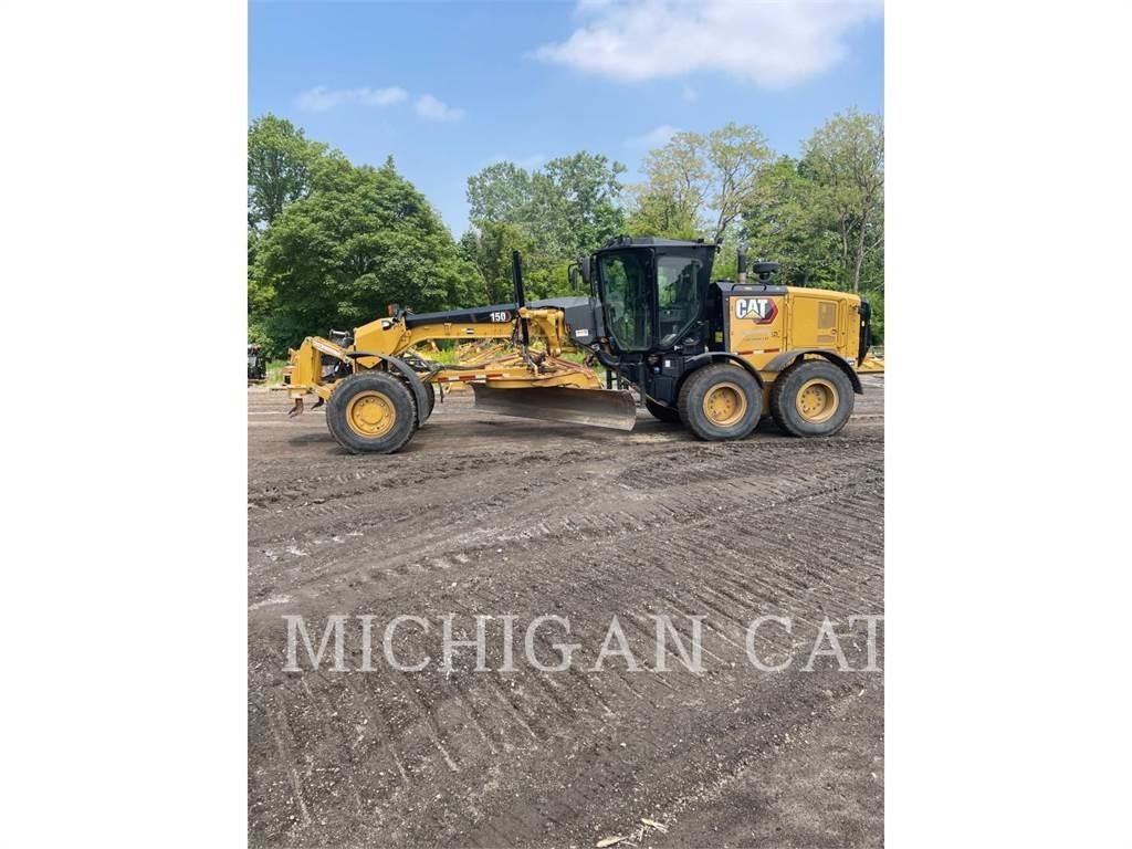 CAT 150 AWD Greideriai