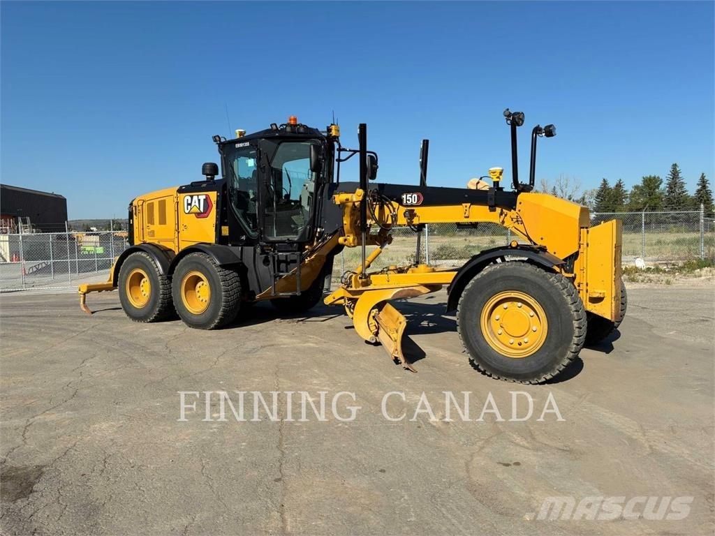 CAT 150 AWD Greideriai
