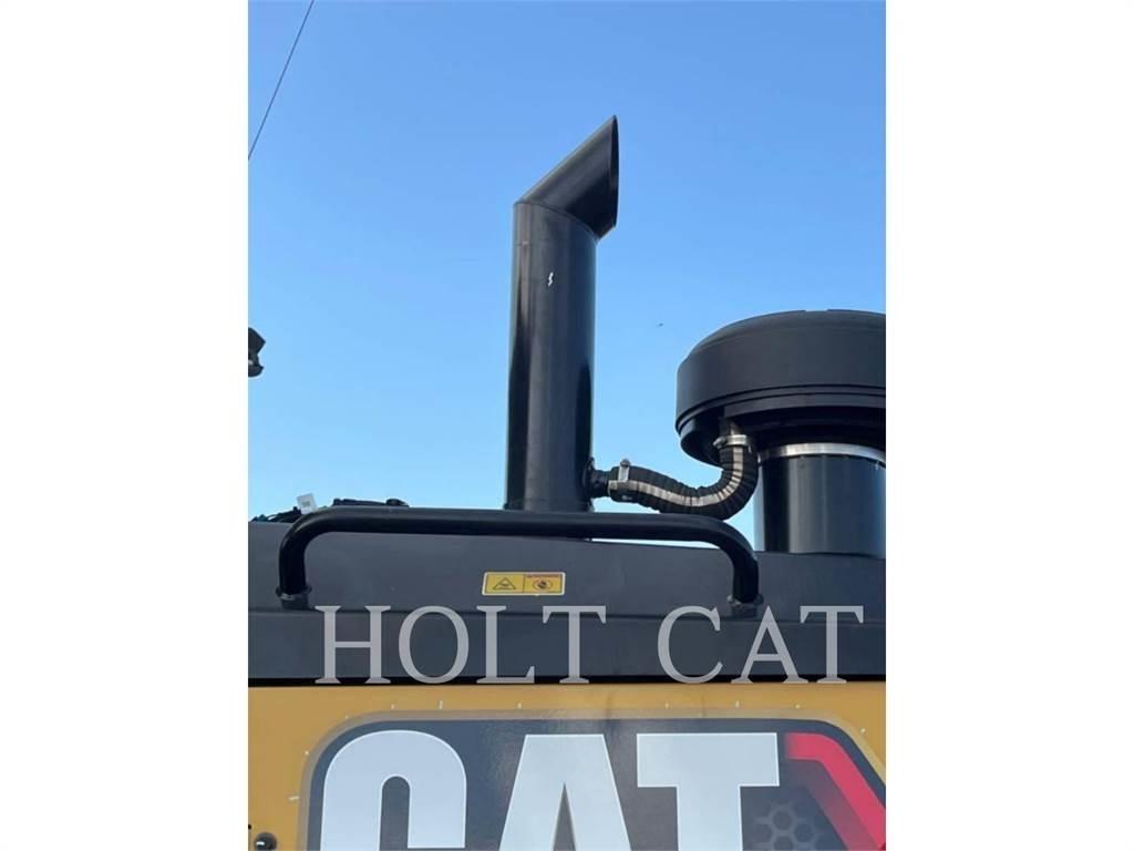 CAT 150 JOY Greideriai
