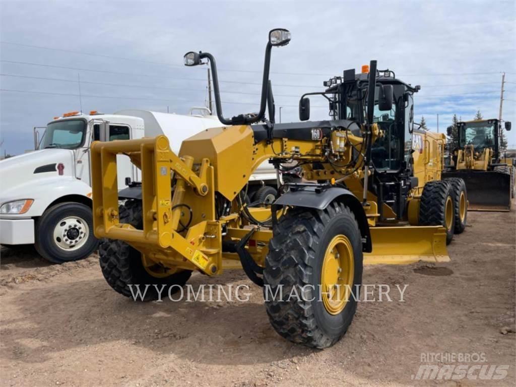 CAT 160 AWD Greideriai