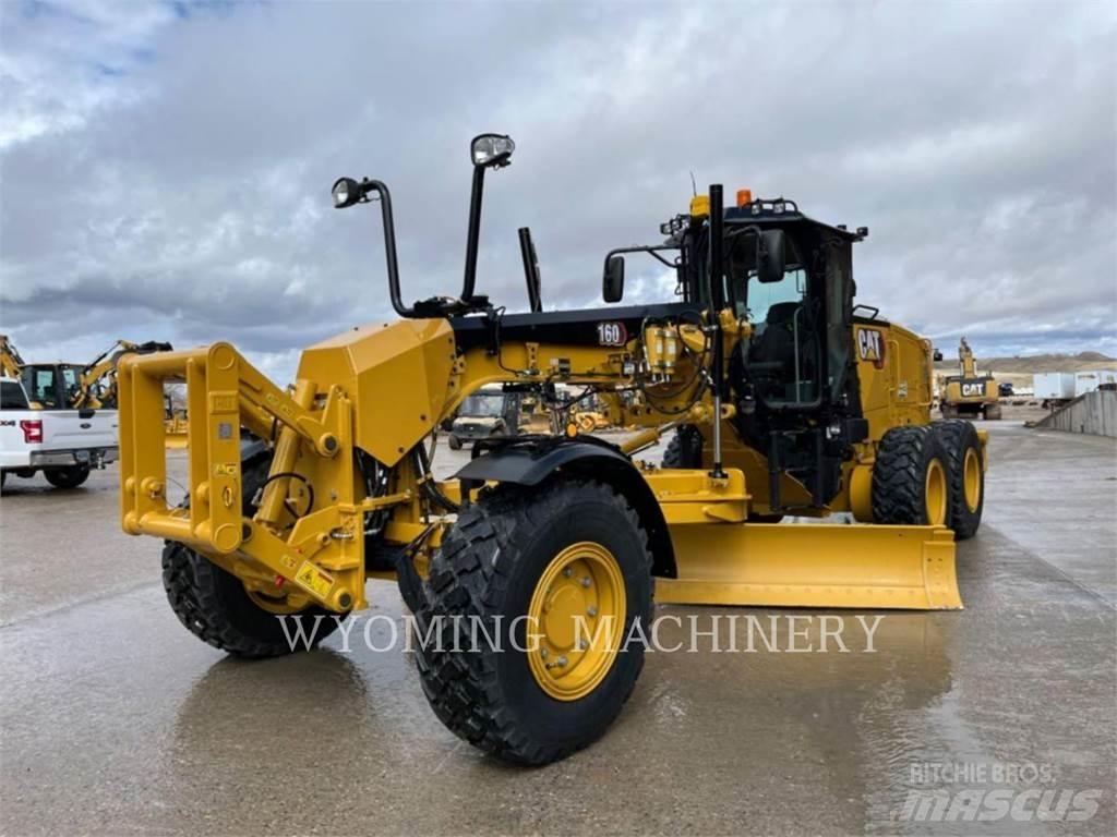 CAT 160 AWD Greideriai