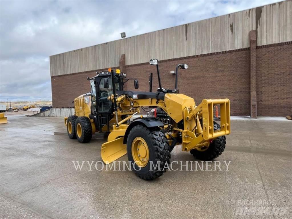 CAT 160 AWD Greideriai