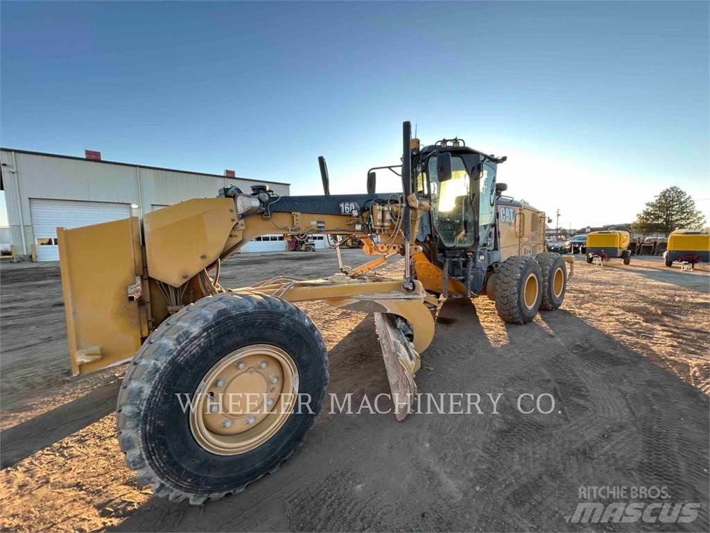 CAT 160 AWD Greideriai