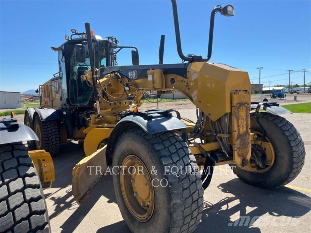CAT 160 AWD Greideriai
