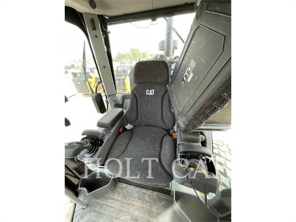 CAT 160AWD JOY Greideriai