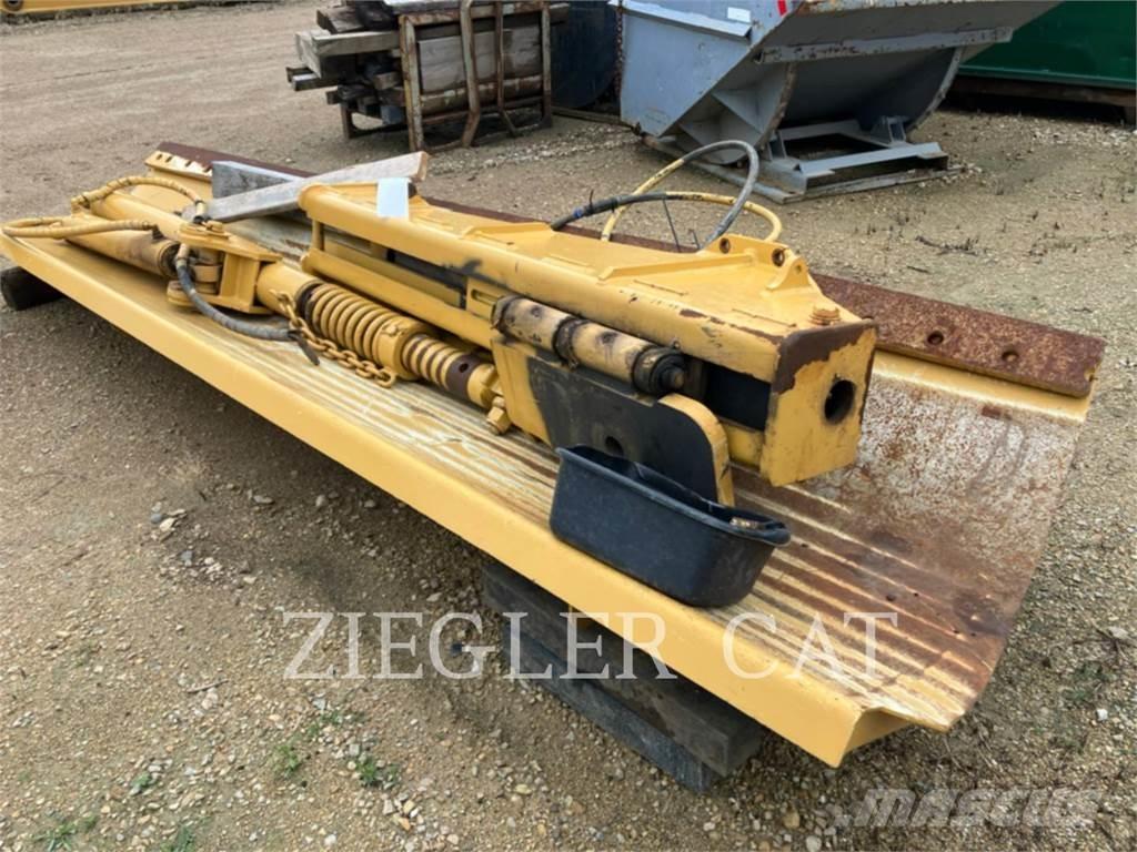 CAT 160M Greideriai