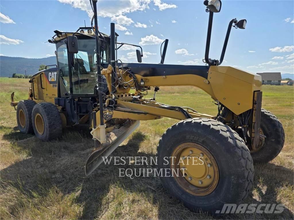 CAT 160M AWD Greideriai