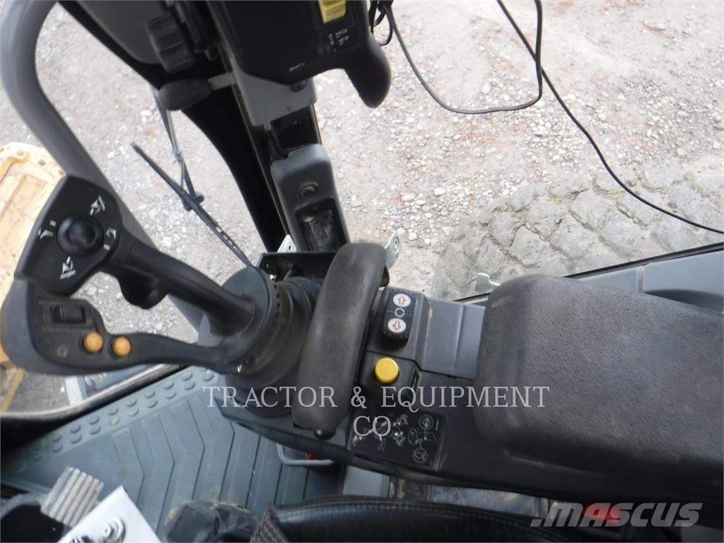 CAT 160M3 AWD Greideriai