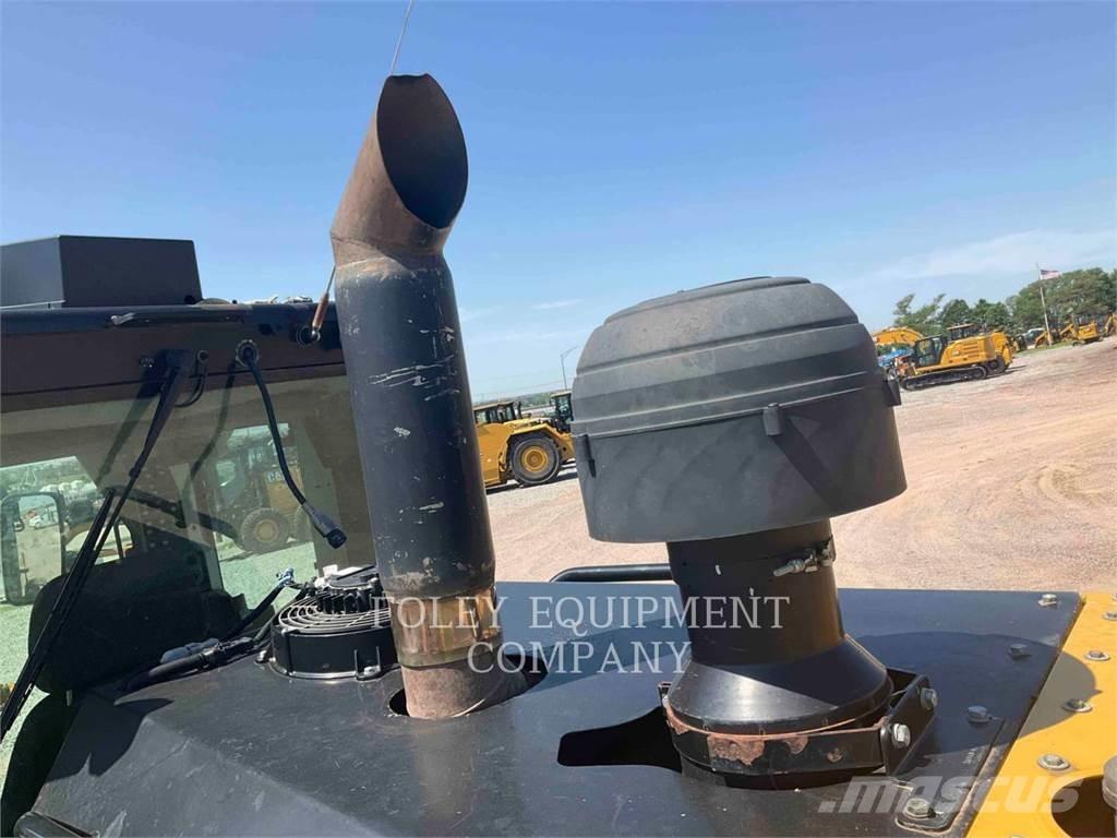 CAT 160M3AW Greideriai