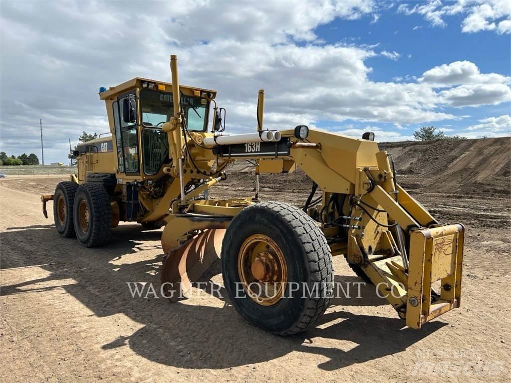 CAT 163H AWD Greideriai