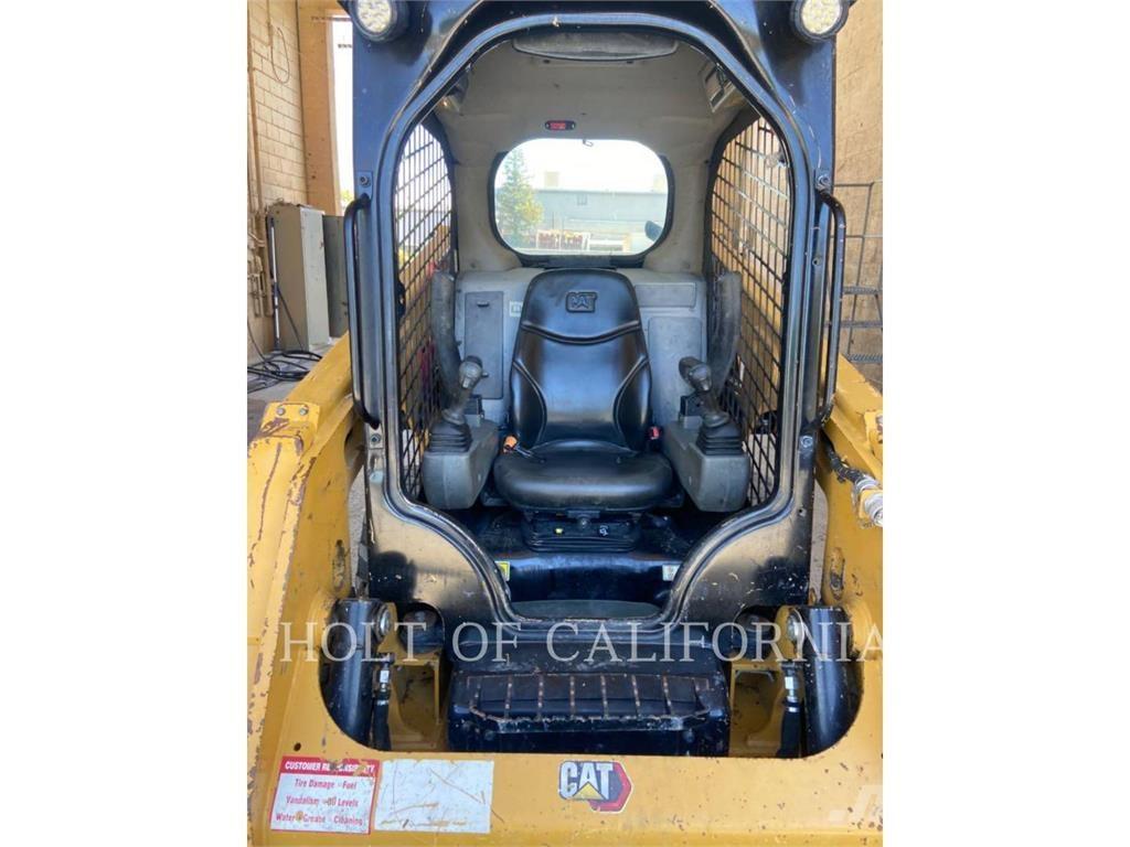 CAT 226 HF Krautuvai su šoniniu pasukimu