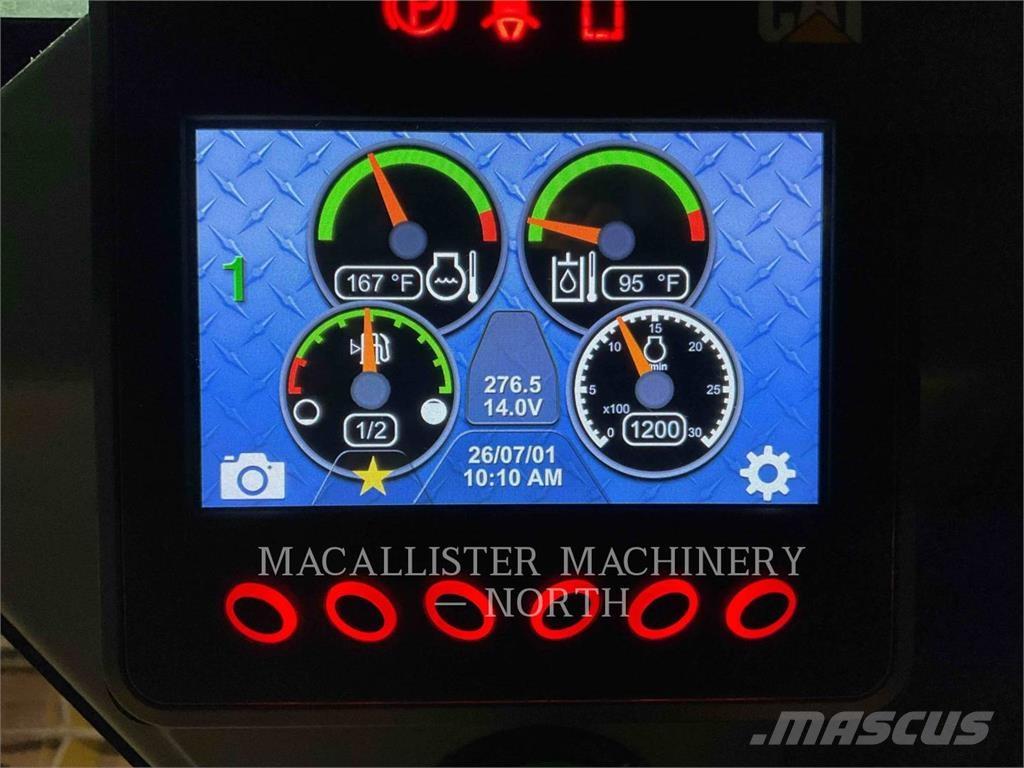 CAT 226D3 AQ Krautuvai su šoniniu pasukimu