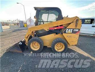 CAT 236D C3 2S Krautuvai su šoniniu pasukimu