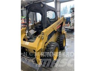 CAT 236D H2CN Krautuvai su šoniniu pasukimu
