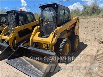 CAT 236D3 Krautuvai su šoniniu pasukimu