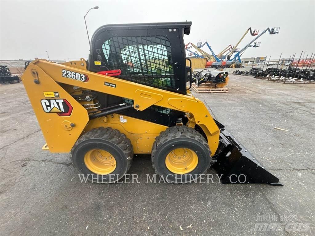 CAT 236D3 C3H2 Krautuvai su šoniniu pasukimu