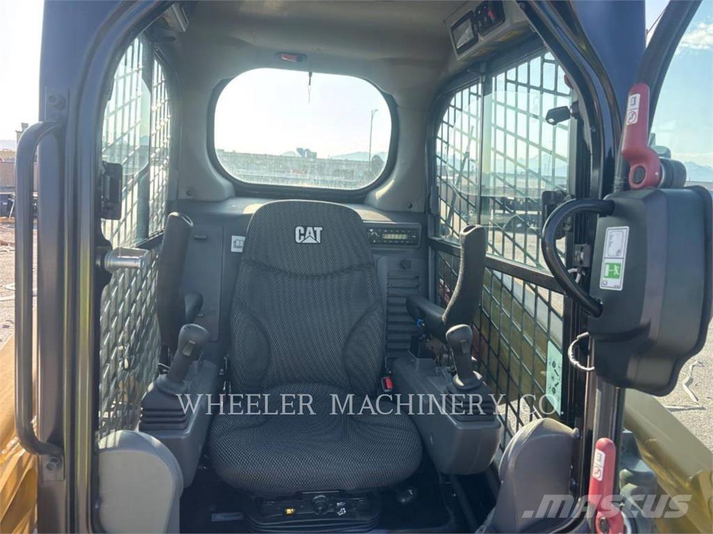 CAT 236D3 C3H2 Krautuvai su šoniniu pasukimu