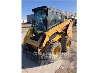 CAT 236D3STD1C Krautuvai su šoniniu pasukimu