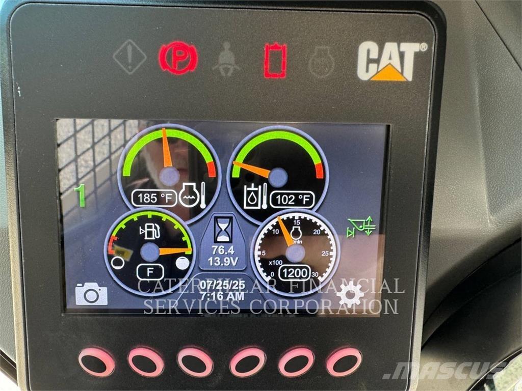 CAT 239D3 Vikšriniai krautuvai