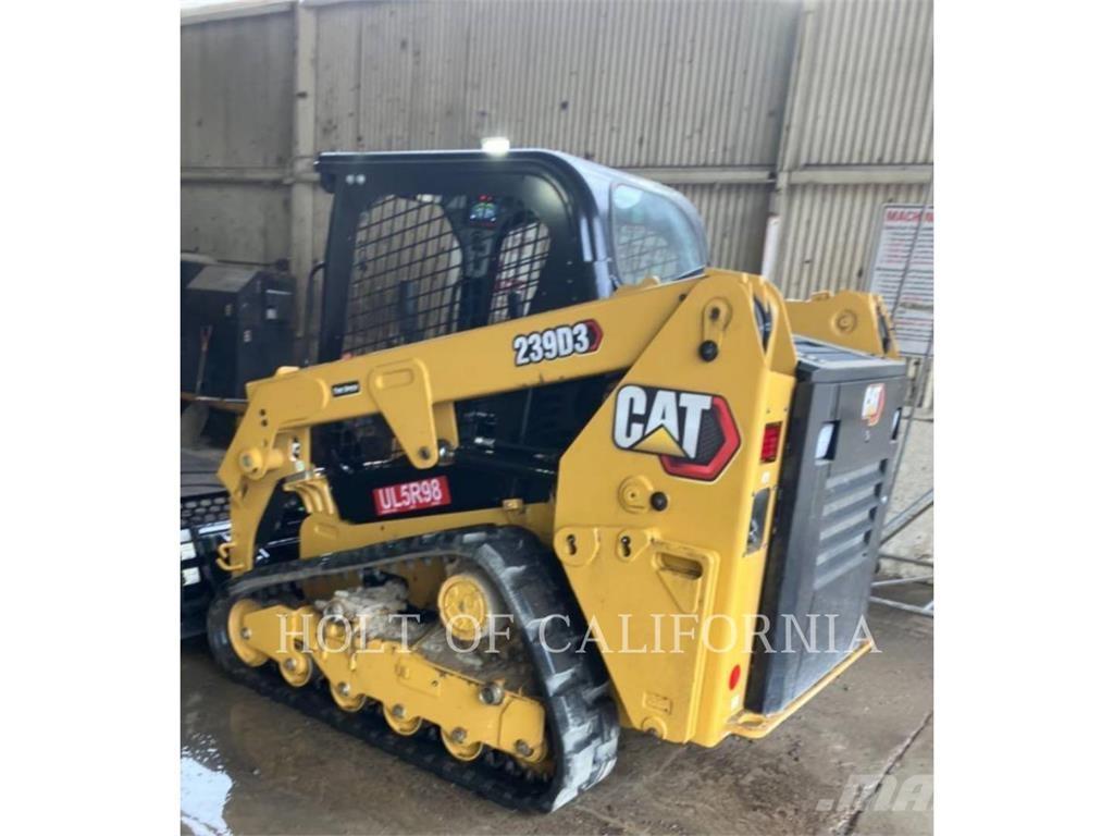 CAT 239D3 Krautuvai su šoniniu pasukimu