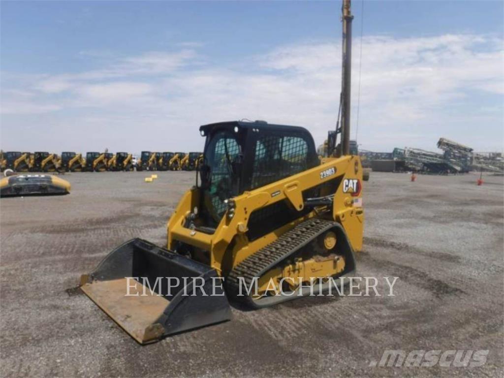 CAT 239D3-TL Krautuvai su šoniniu pasukimu