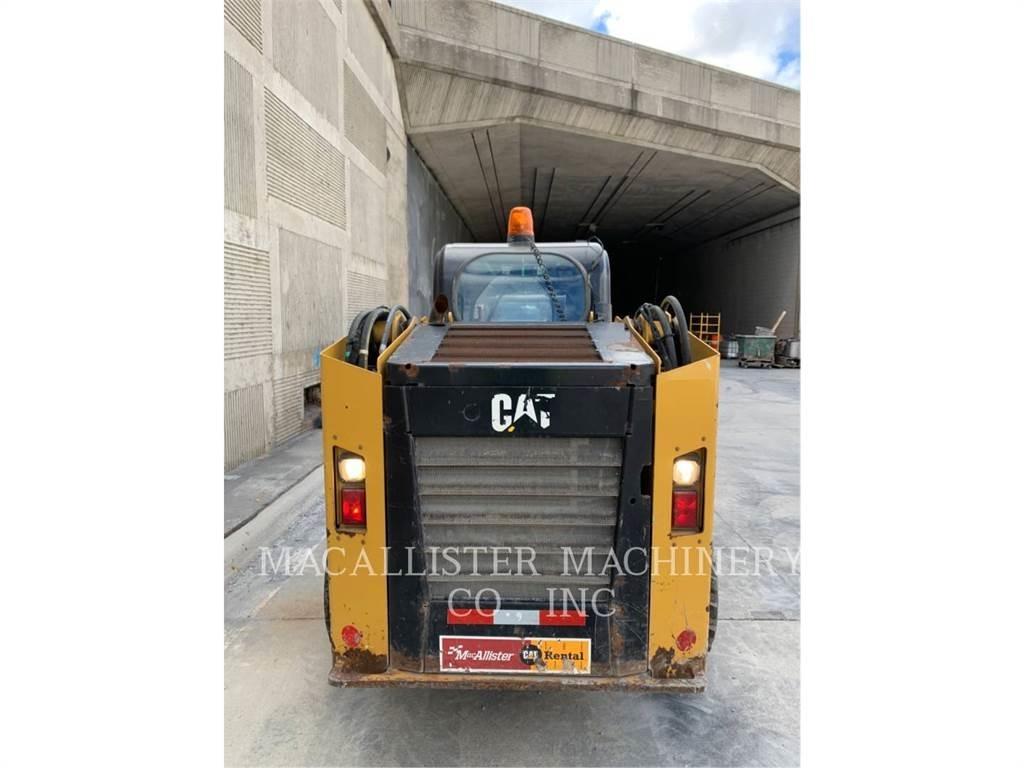 CAT 246D Krautuvai su šoniniu pasukimu