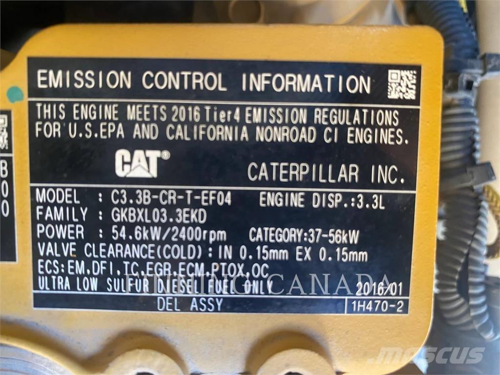 CAT 246D Krautuvai su šoniniu pasukimu