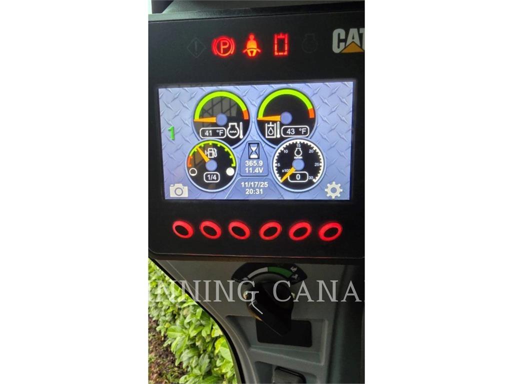 CAT 246D Krautuvai su šoniniu pasukimu