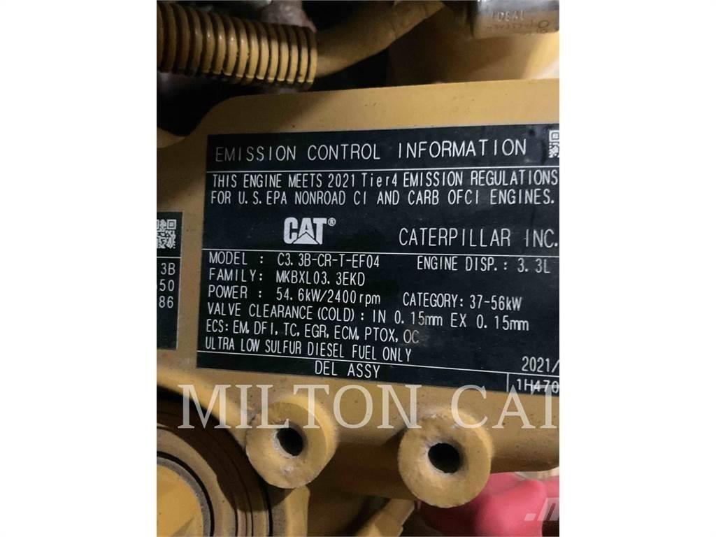 CAT 246D 3 Krautuvai su šoniniu pasukimu