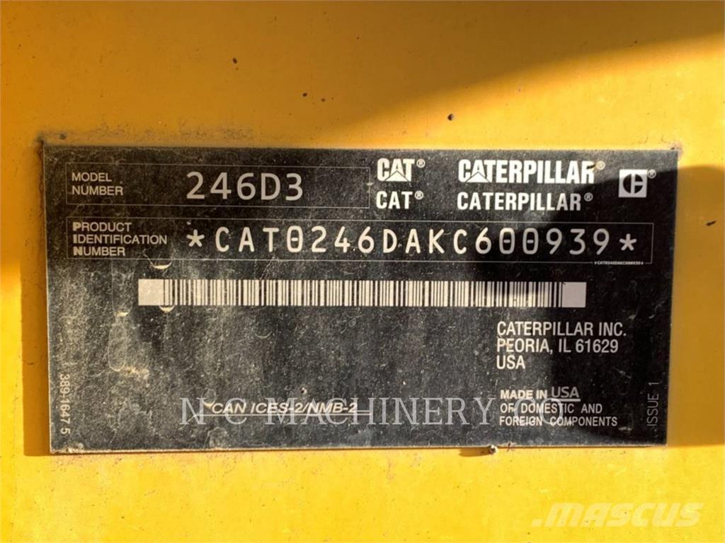 CAT 246D3 H3CB Krautuvai su šoniniu pasukimu