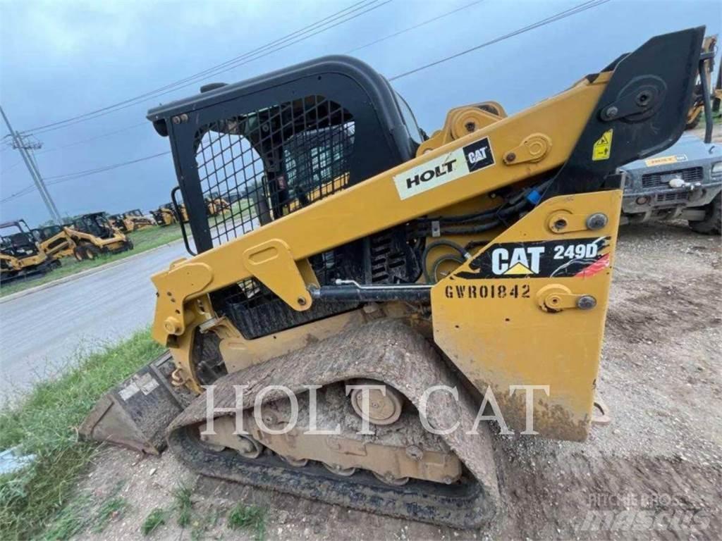 CAT 249D Krautuvai su šoniniu pasukimu