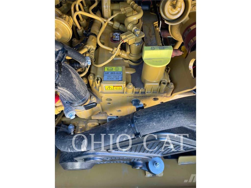 CAT 25505 Krautuvai su šoniniu pasukimu