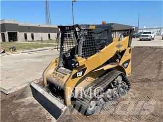 CAT 257B2 Krautuvai su šoniniu pasukimu