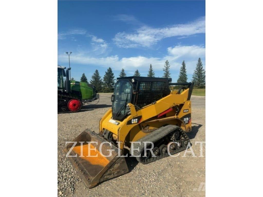 CAT 257B3 Vikšriniai krautuvai