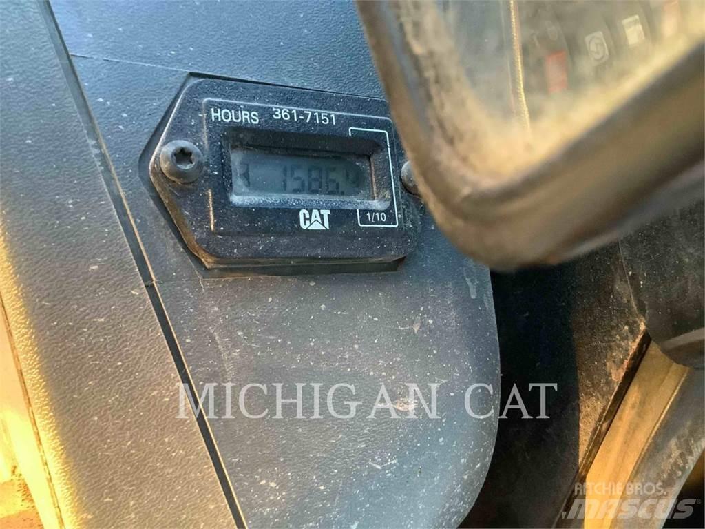 CAT 259B3 A2Q Krautuvai su šoniniu pasukimu