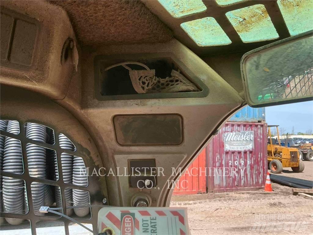 CAT 259D Vikšriniai krautuvai