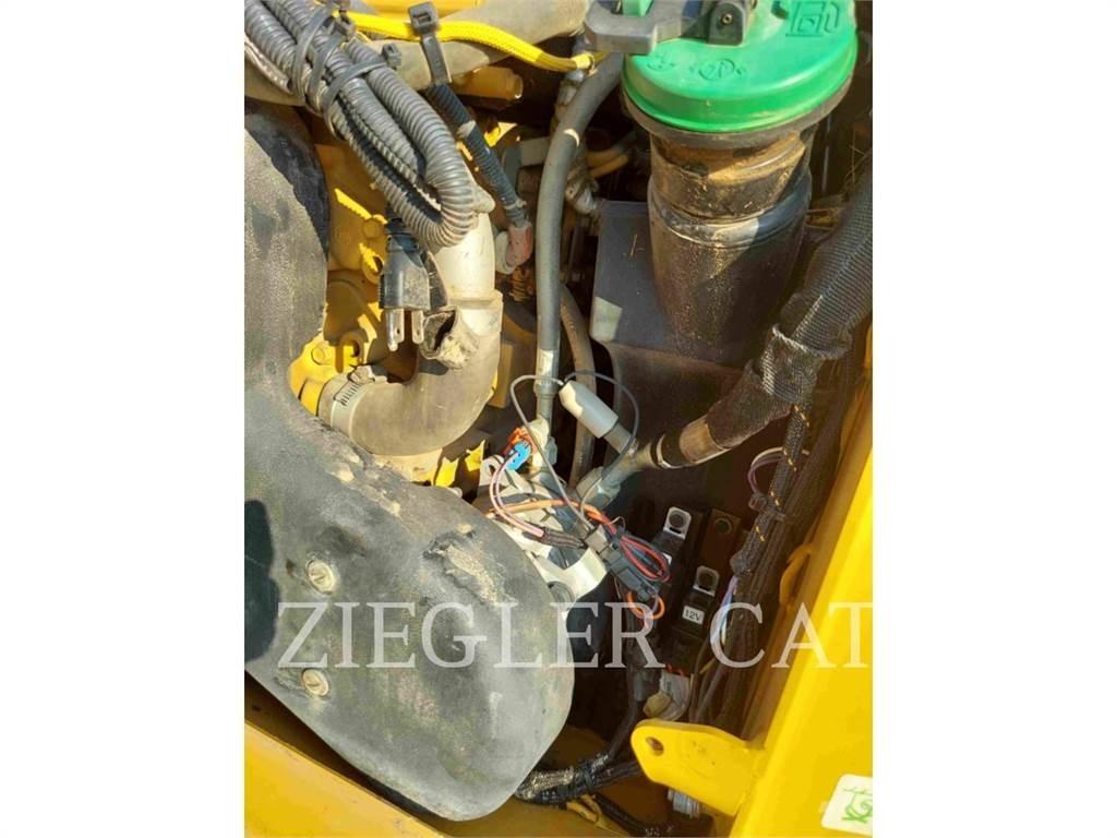 CAT 259D Vikšriniai krautuvai