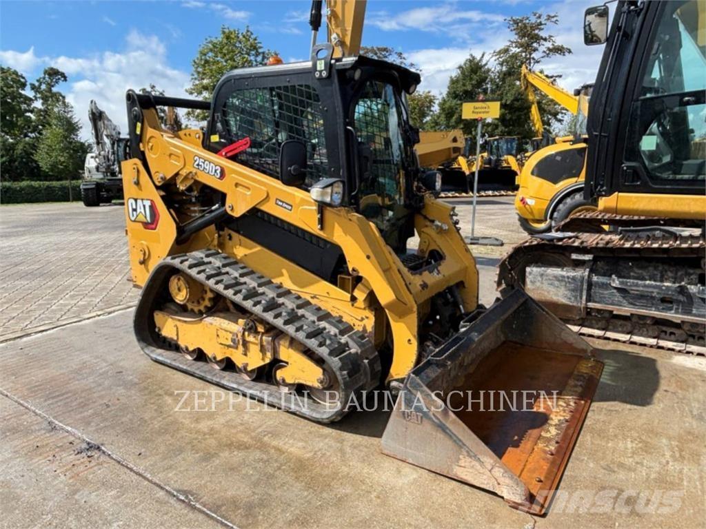 CAT 259D Krautuvai su šoniniu pasukimu