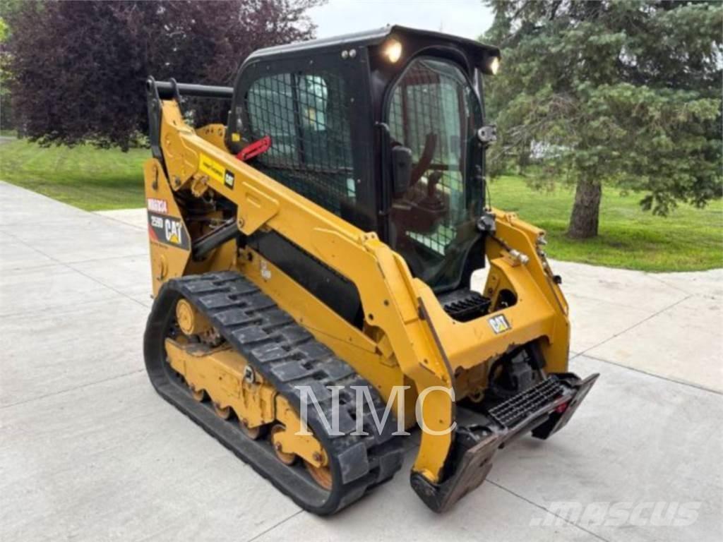 CAT 259D Krautuvai su šoniniu pasukimu