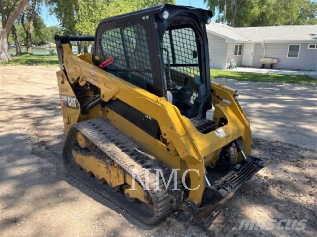 CAT 259D Krautuvai su šoniniu pasukimu