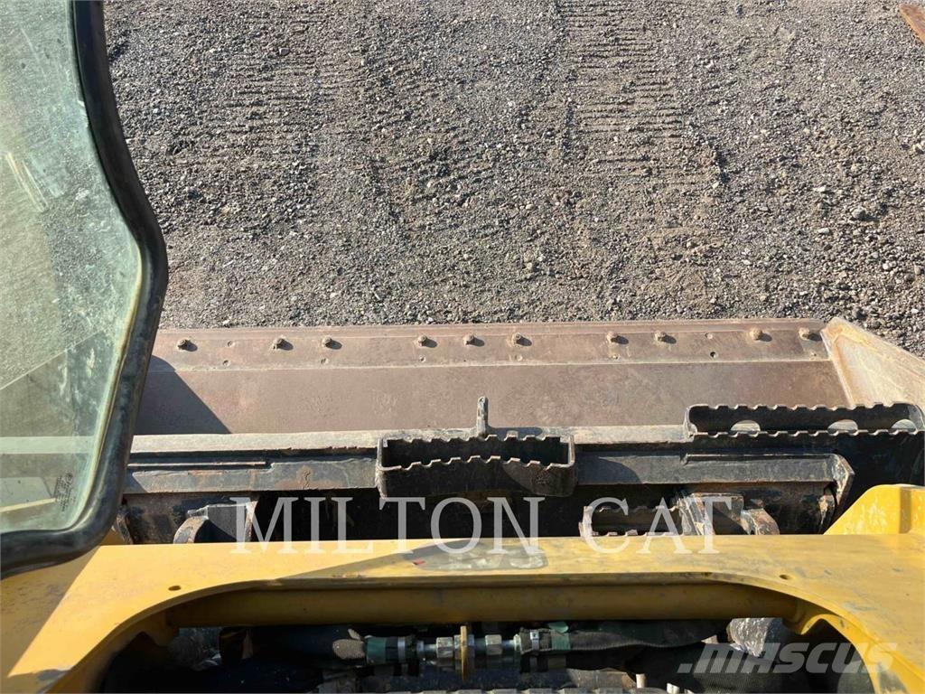 CAT 259D 3 Krautuvai su šoniniu pasukimu
