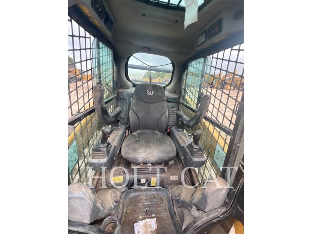 CAT 259D CAB Krautuvai su šoniniu pasukimu