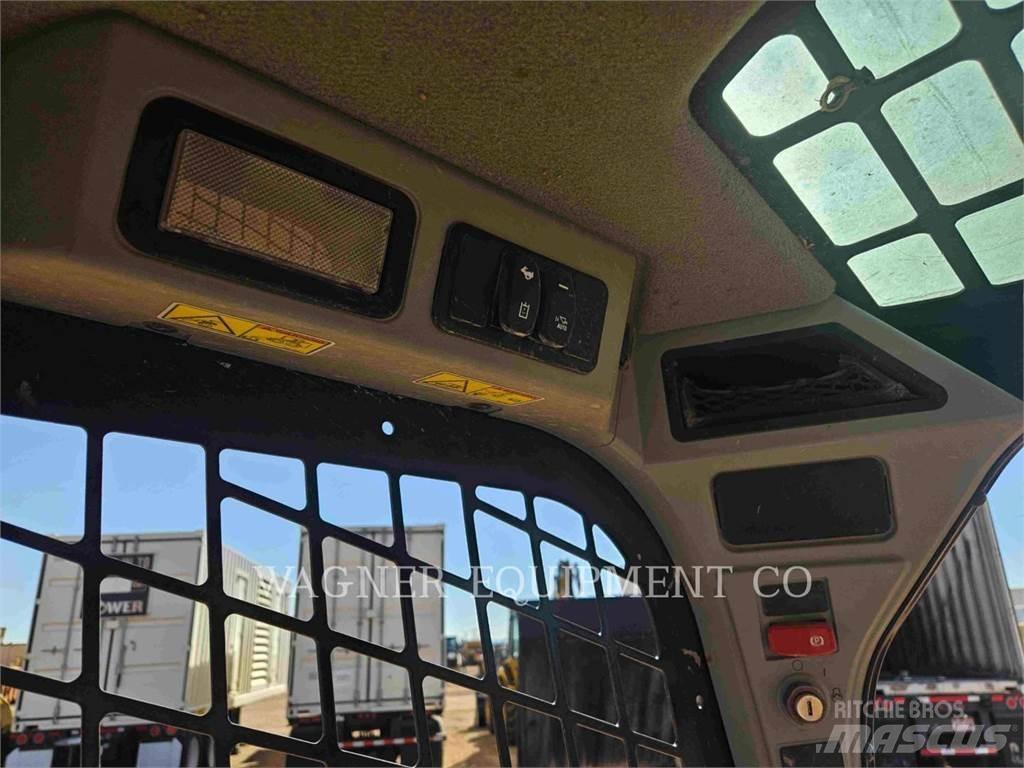 CAT 259D3 Krautuvai su šoniniu pasukimu