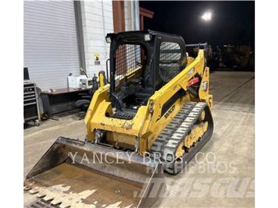 CAT 259D3 Krautuvai su šoniniu pasukimu